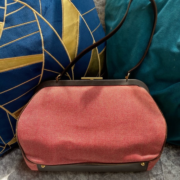 Frederic Fekkai leather and tweed chevron purse - Picture 2 of 10